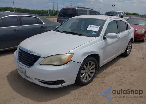 2013 Chrysler 200 Touring from USA, damaged, VIN 1C3CCBBBXDN765874